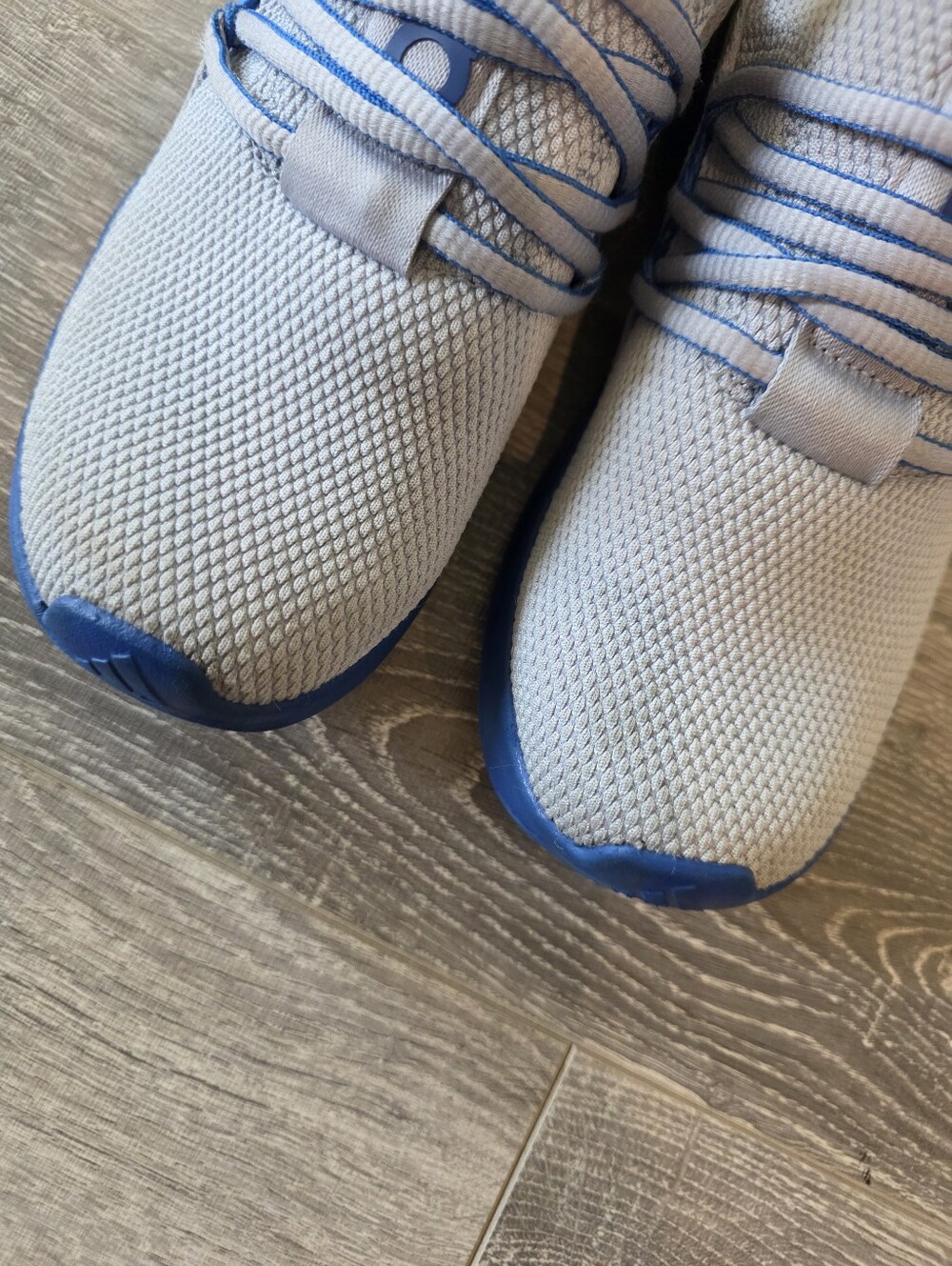 Adidas Lightweight Knit Sneakers in Light Gray and Blue - Picture 3 of 6